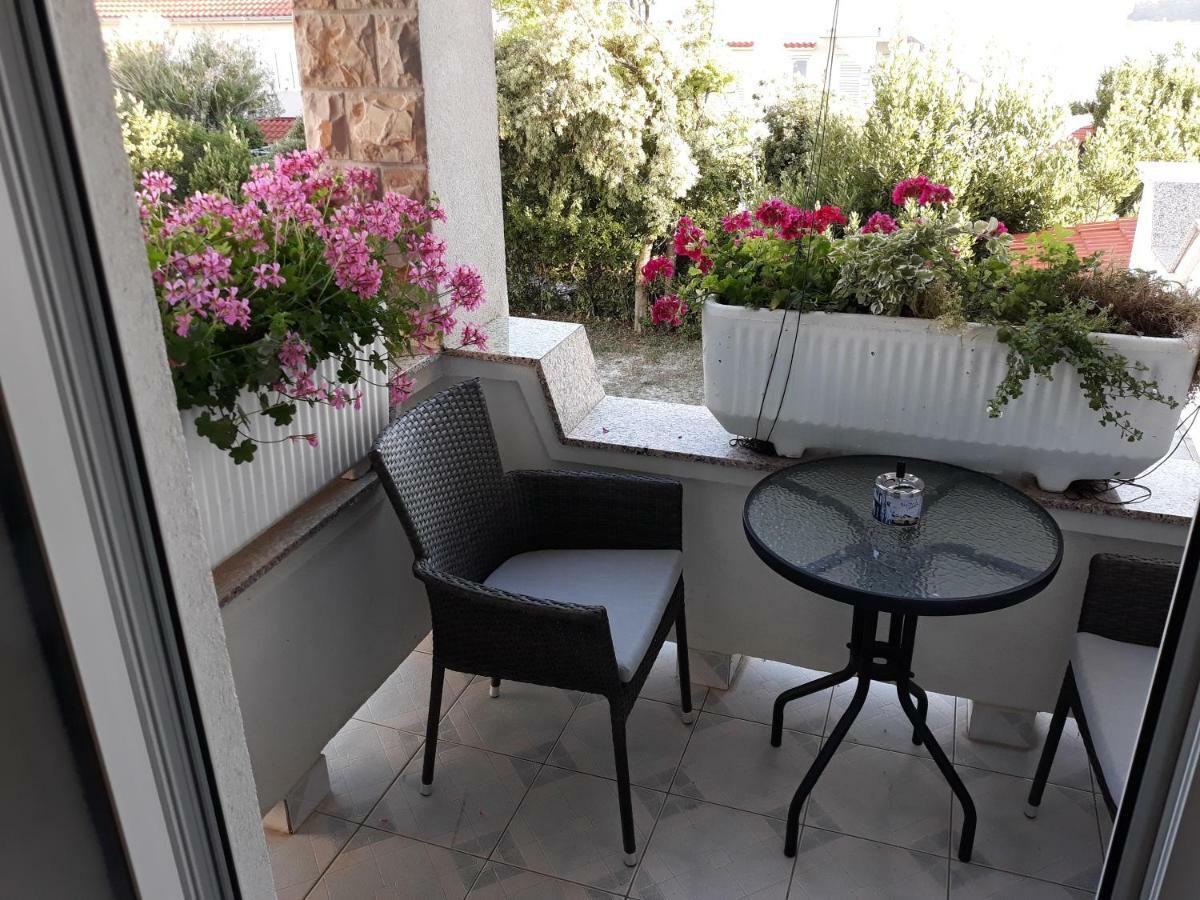Petra Rooms And Apartments Palit Exterior foto